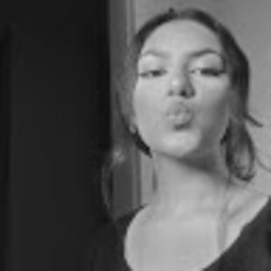 Meet your Posher, Ana